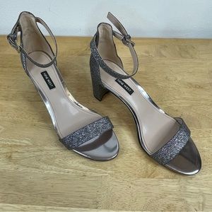 nine west silver dress shoes Nine West Women's Fana Bridal Pointy Toe Embellished Dress Pumps